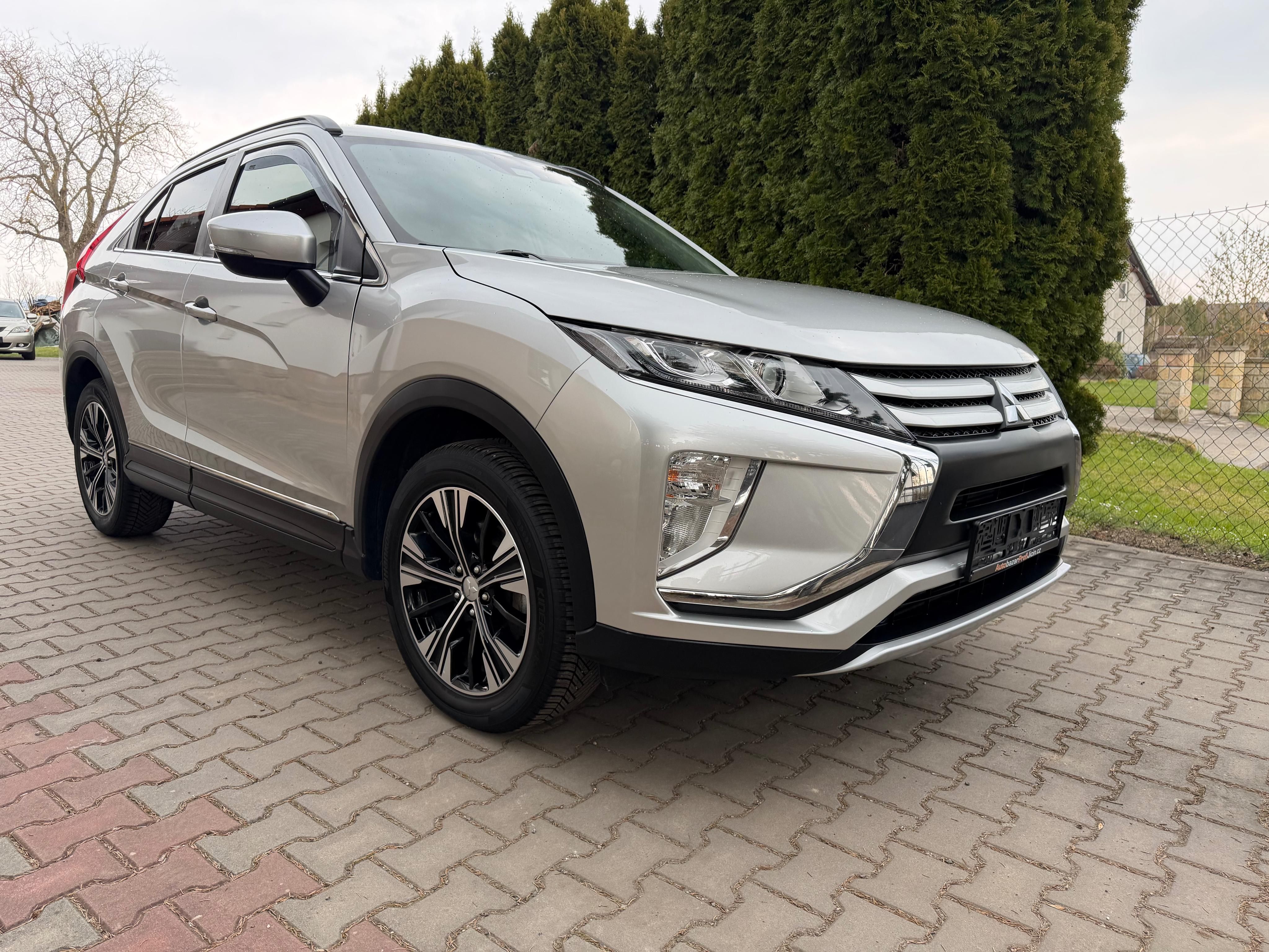 Mitsubishi Eclipse Cross, 1,5T-i Active ,automat , Tažné - fotka 3