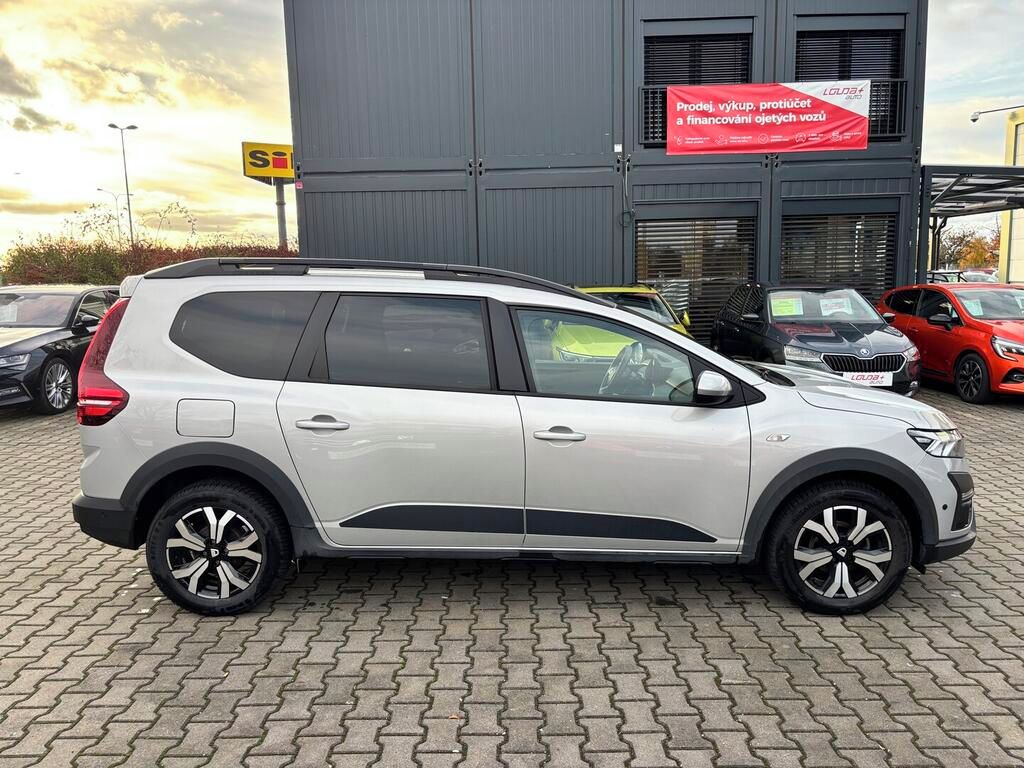 Dacia Jogger, 1.0       67 kW - fotka 4