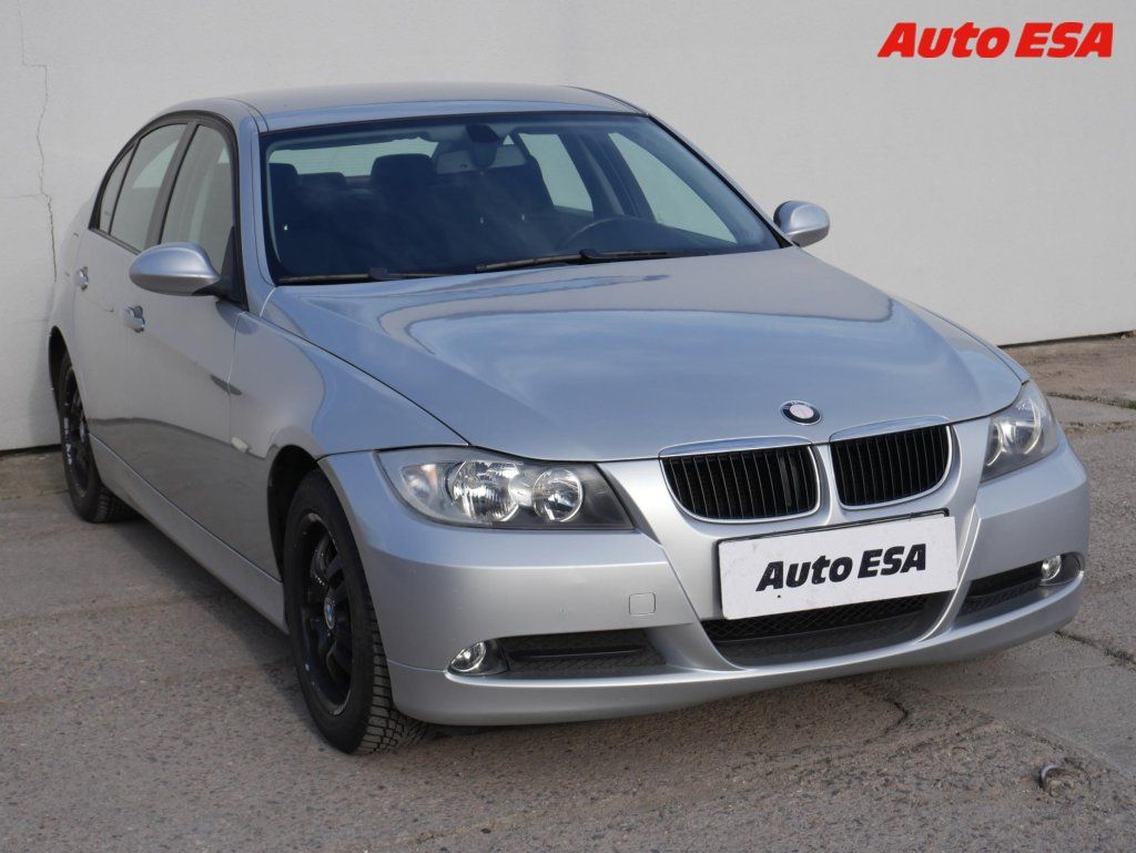 BMW Řada 3, 2.0i 318i,autoAC