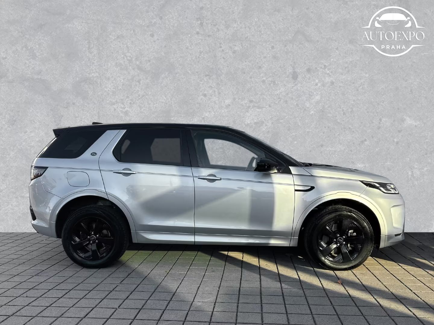 Land Rover Discovery Sport, R-Dynamic SE AWD 2.0 D165 Mild - fotka 6