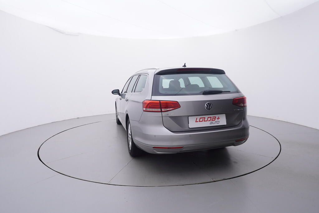 Volkswagen Passat Variant, Comfortline 1.6 TDI 88 kW - fotka 4