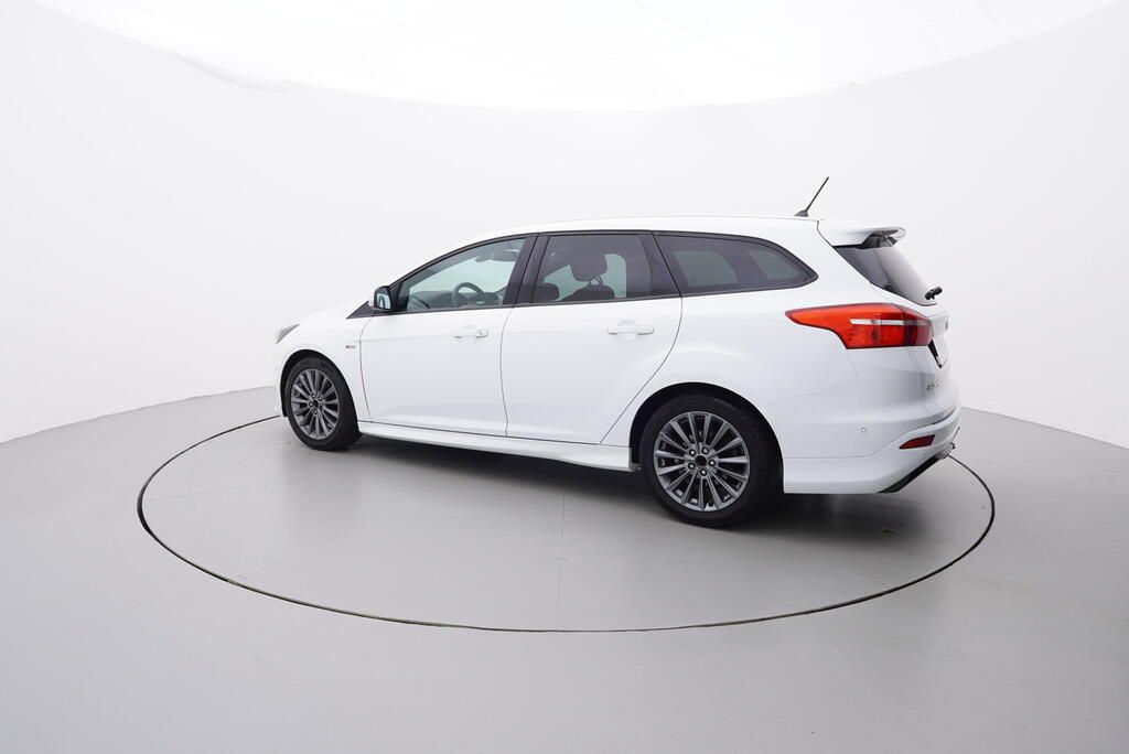 Ford Focus, ST-line 1.5 88 kW - fotka 3