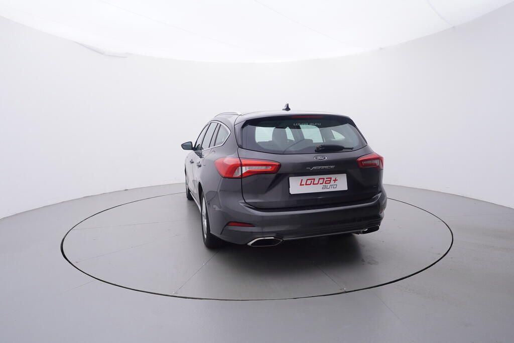 Ford Focus, Vignale 1.0 92 kW - fotka 4