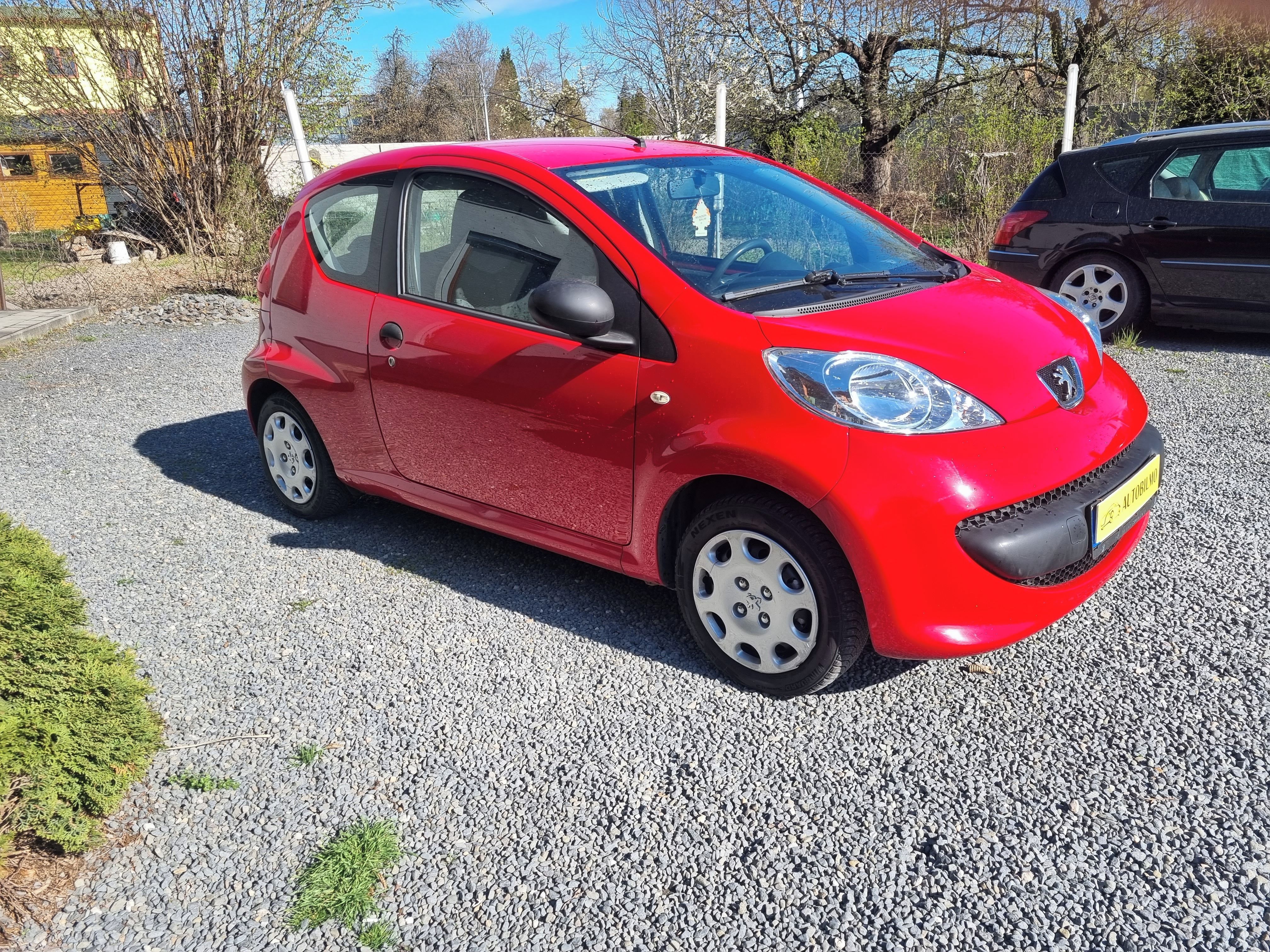 Peugeot 107, 1.0 50kw - fotka 2