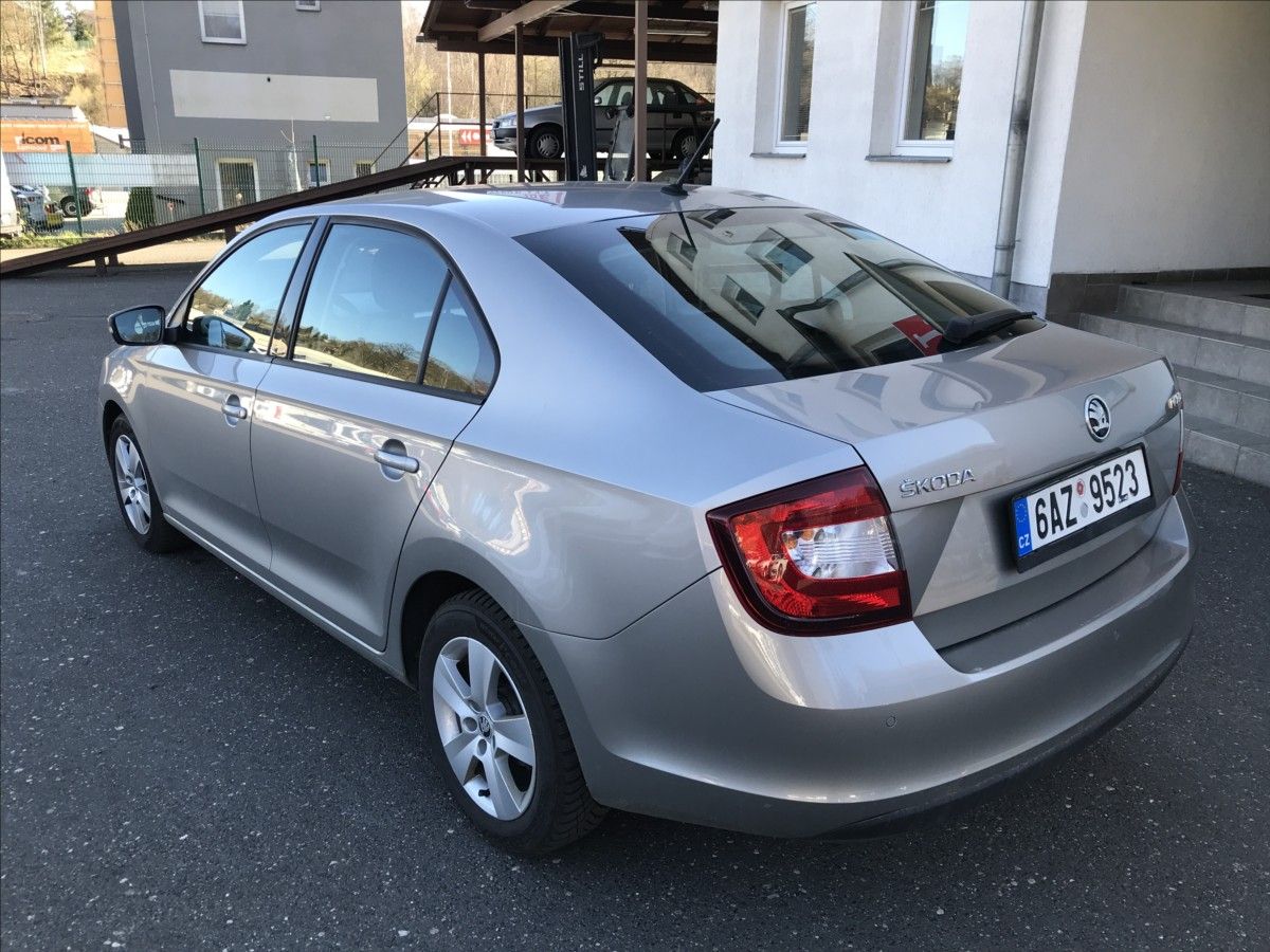 Škoda Rapid, 1,0 TSi 70kW - fotka 6