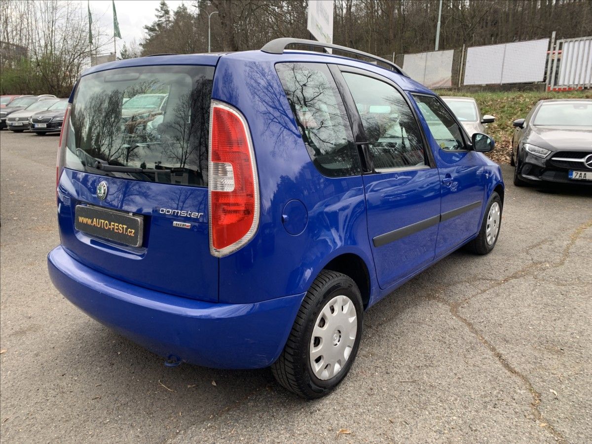 Škoda Roomster, 1,2 HTP,ČR,SERVISKA - fotka 5