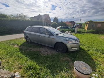 Mondeo r.2008, 2.0, servisován