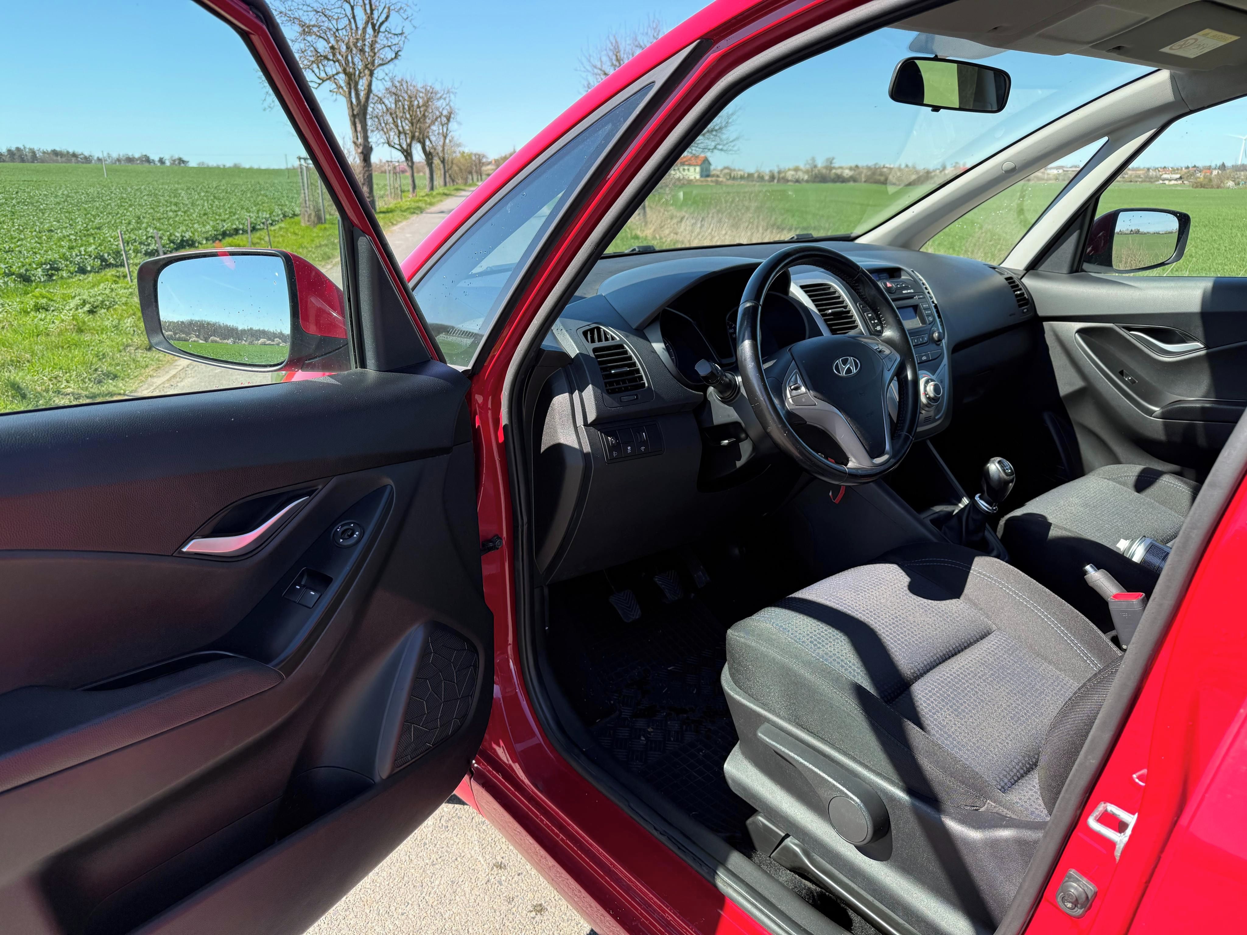 Hyundai ix20, 1.4i 2014 - fotka 5