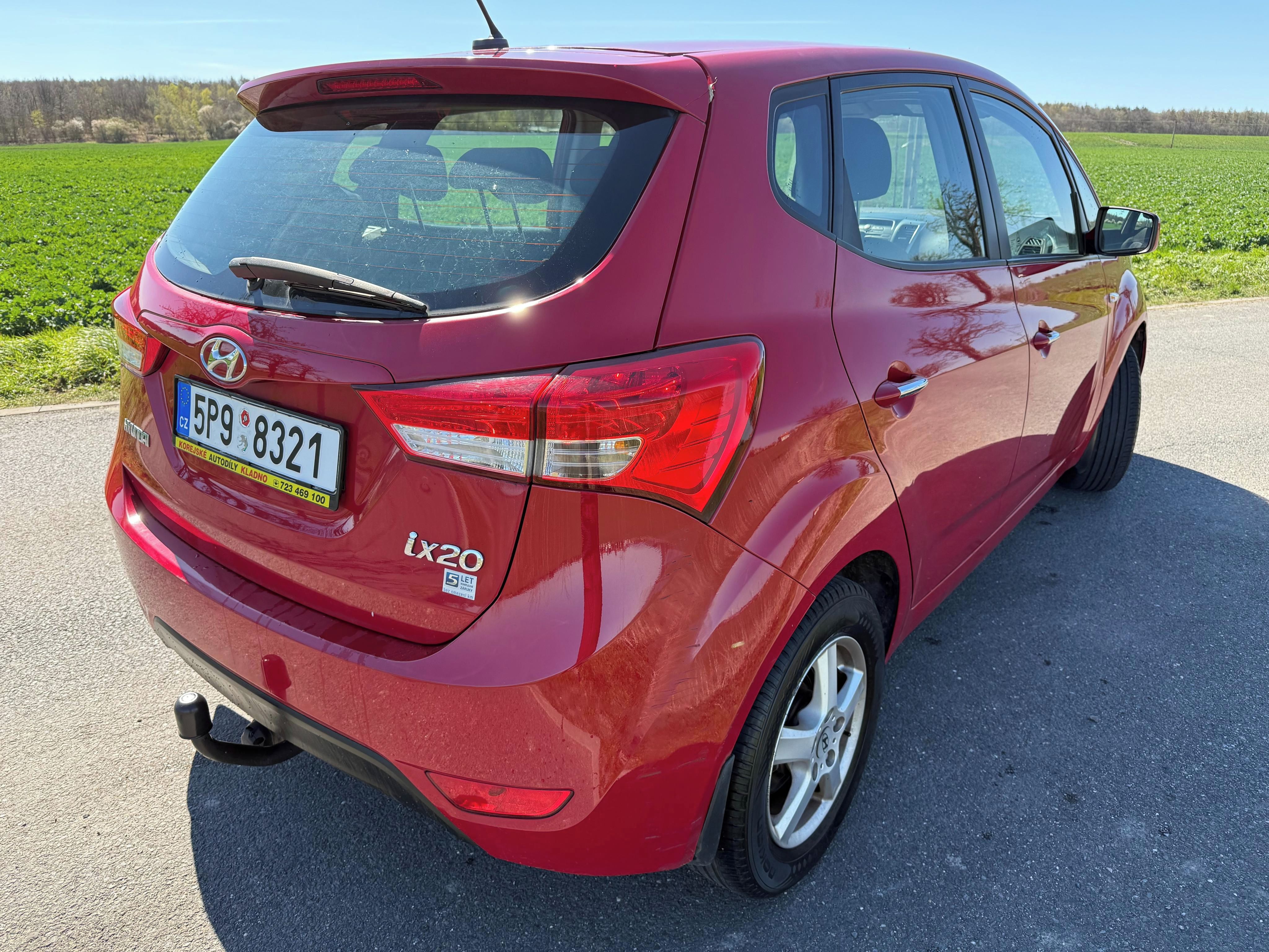 Hyundai ix20, 1.4i 2014 - fotka 3