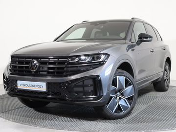 R-LINE V6 3,0 TDI 4MOT/TAŽNÉ Z