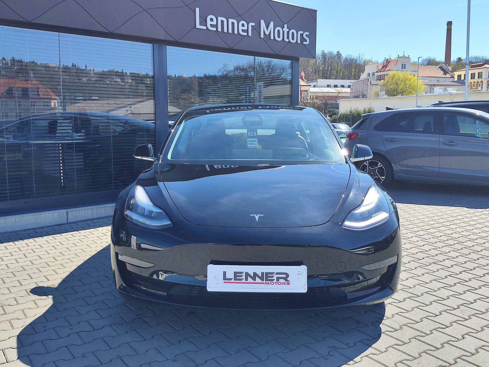 Tesla Model 3, EV/366kW Long Range Dual M. - fotka 2