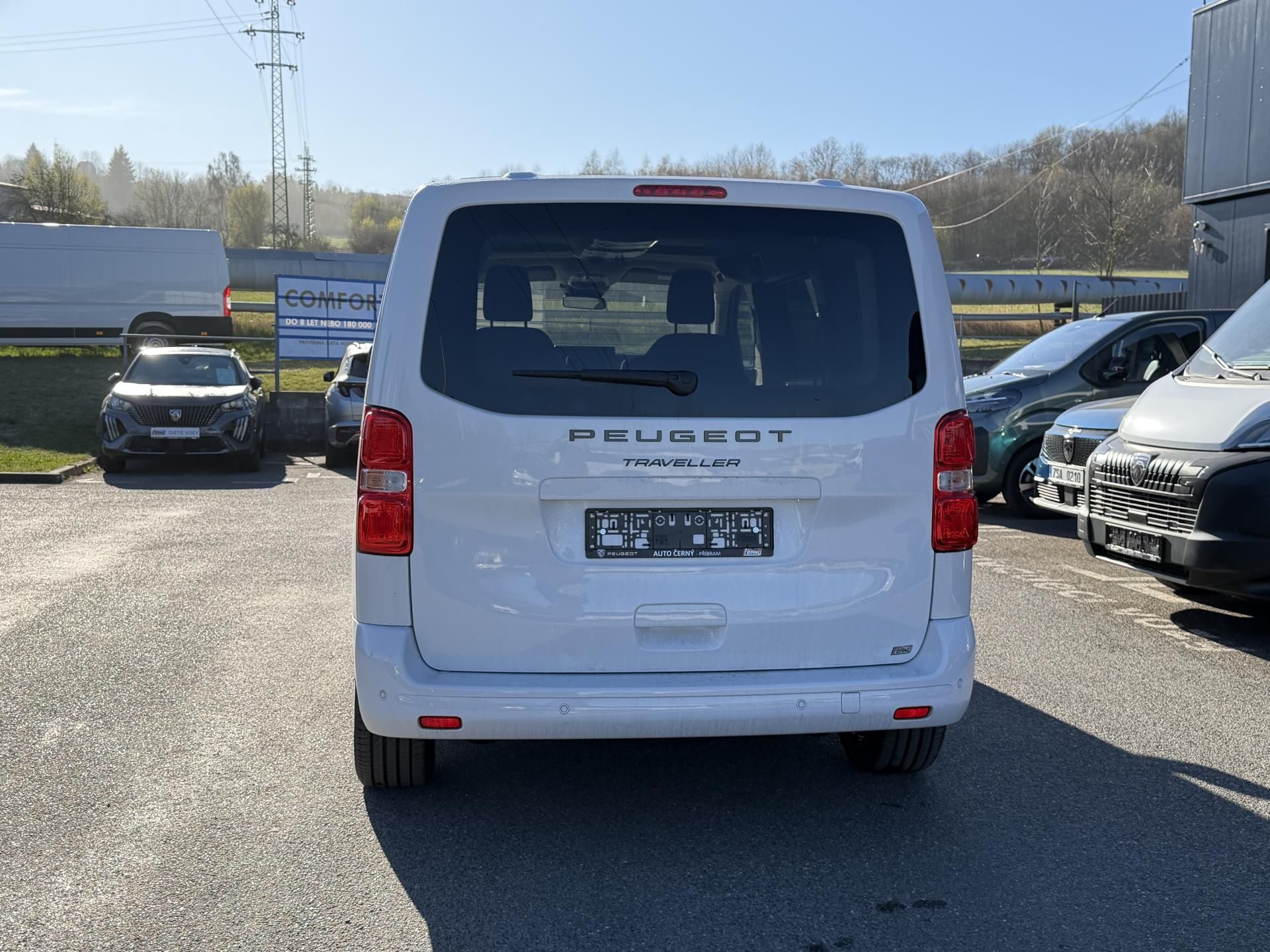 Peugeot Traveller, Active L2 2.2 BlueHDi 150 MAN6 - fotka 4