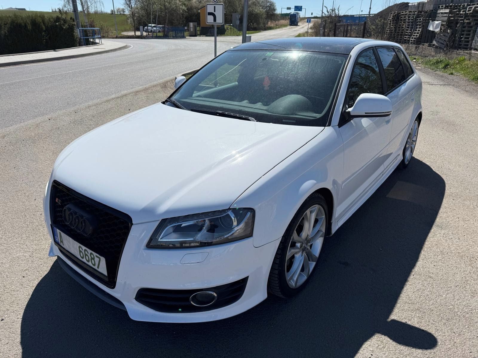 Audi S3, 2.0TFSi 195kW quattro pano