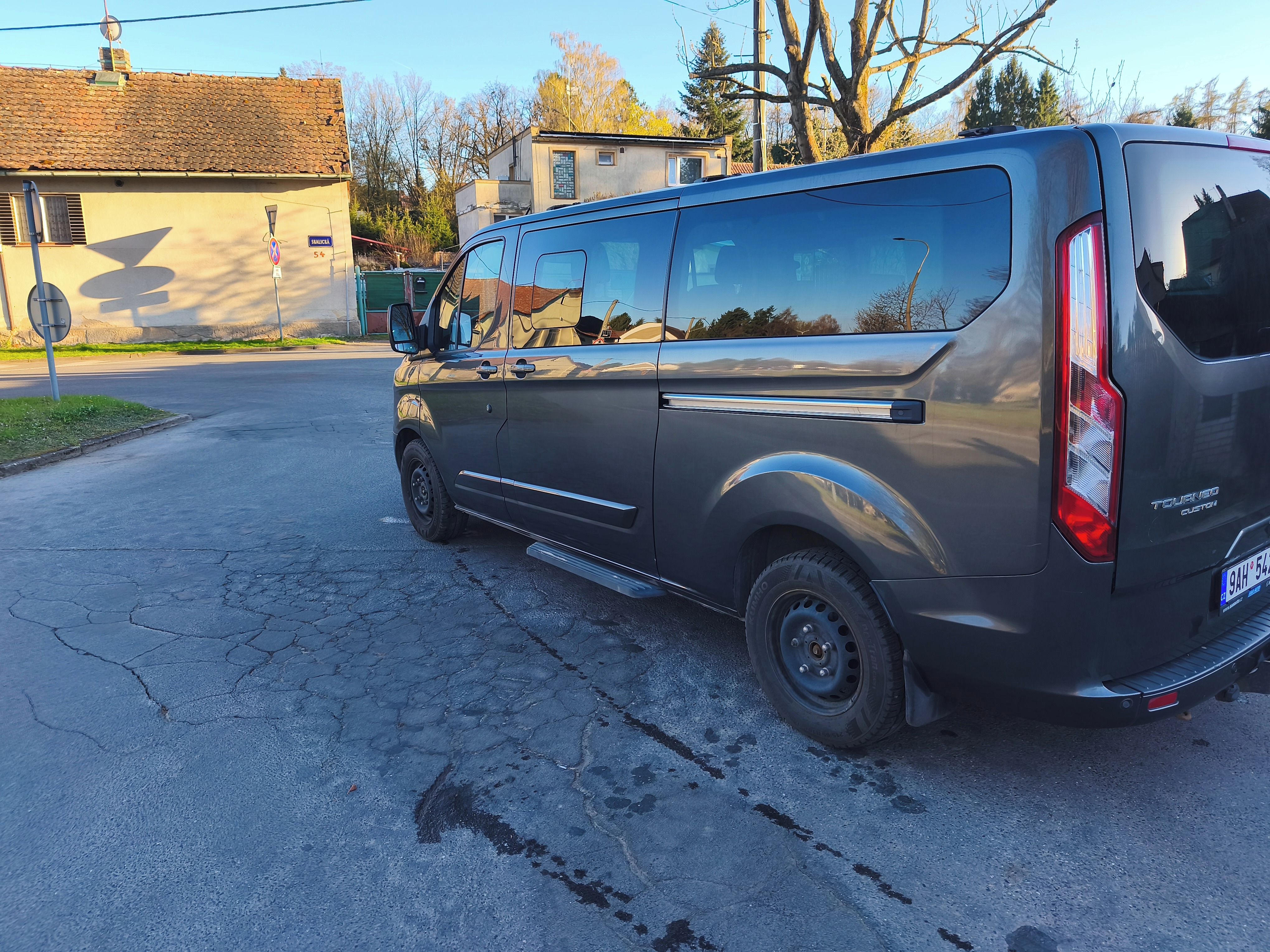 Ford Tourneo Custom, L2 Titanium - fotka 4