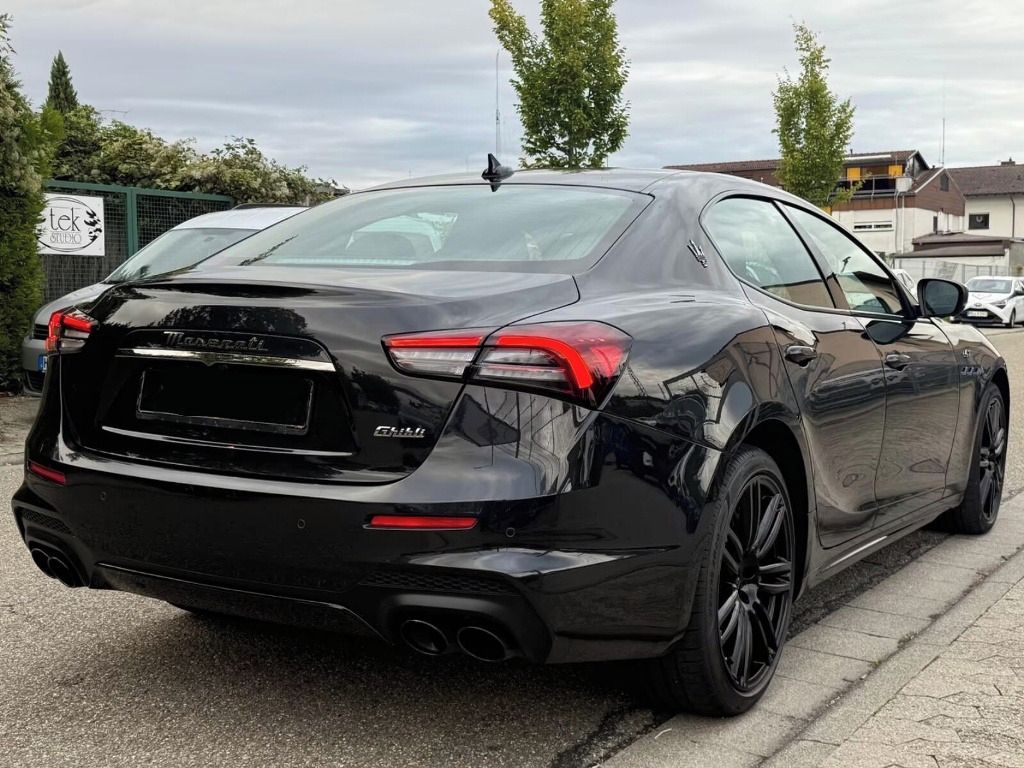 Maserati Ghibli, 2.0 GT Hybrid GranSport*Kůže* - fotka 4