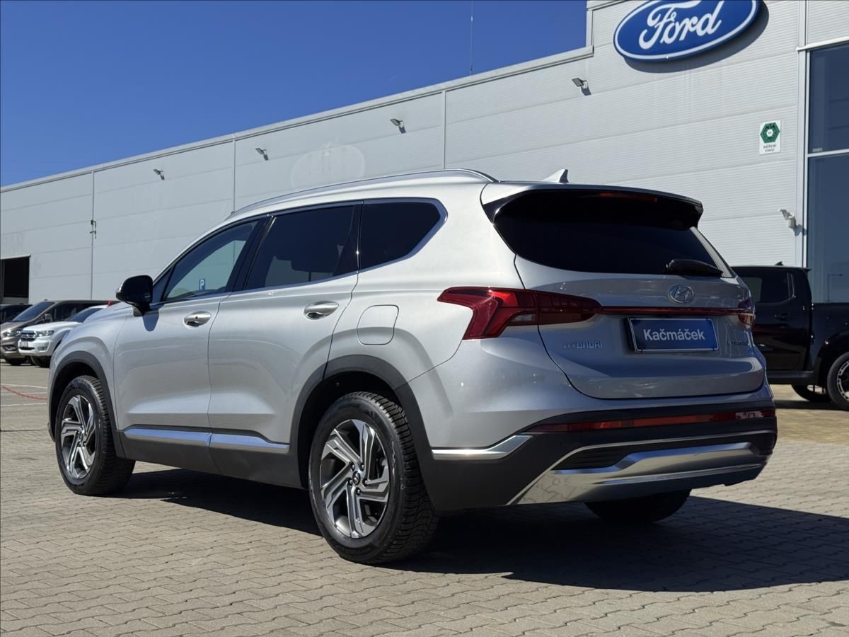 Hyundai Santa Fe, 2,2 CRDi 142 kW Smart DPH CZ - fotka 3