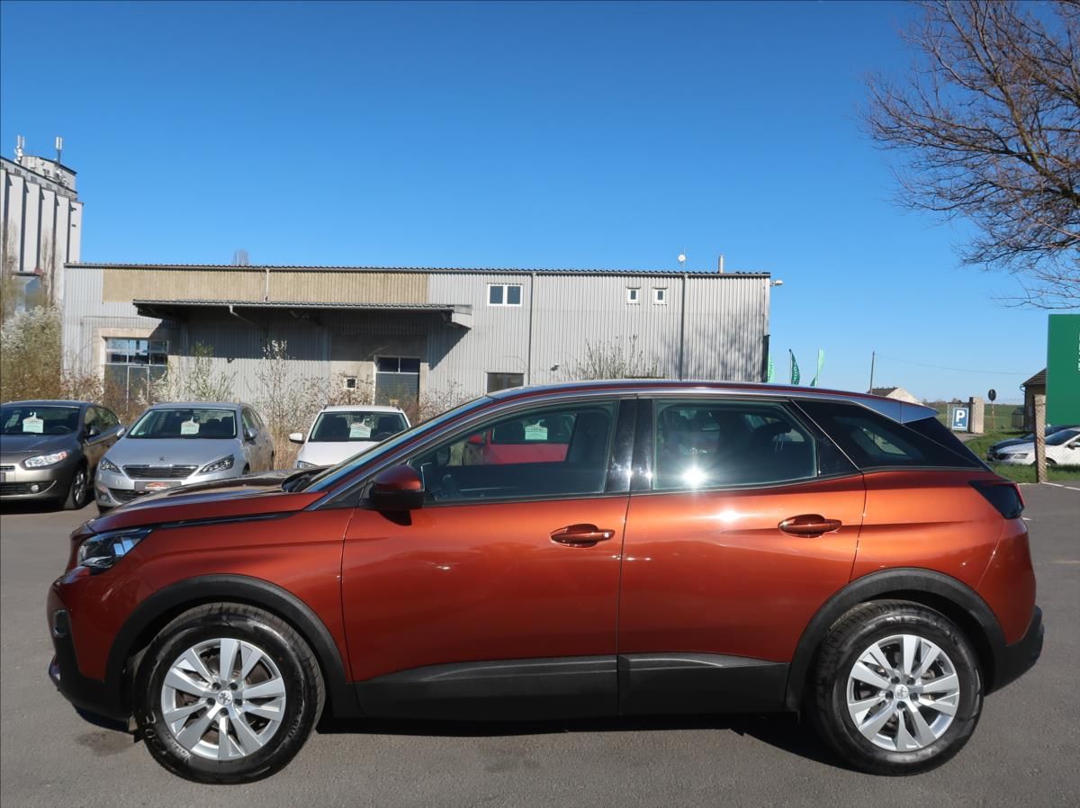 Peugeot 3008, 1,2 PT,96kW,1majČR,Serv.kn. - fotka 6