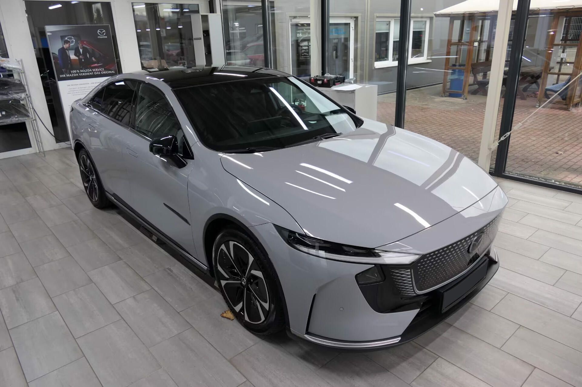 Mazda 6e, LR Takumi Pano HuD Sony 360 - fotka 2