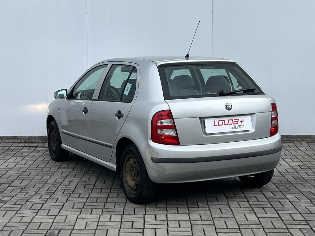 Škoda Fabia, Ambition 1.4 16V 50 kW - fotka 6