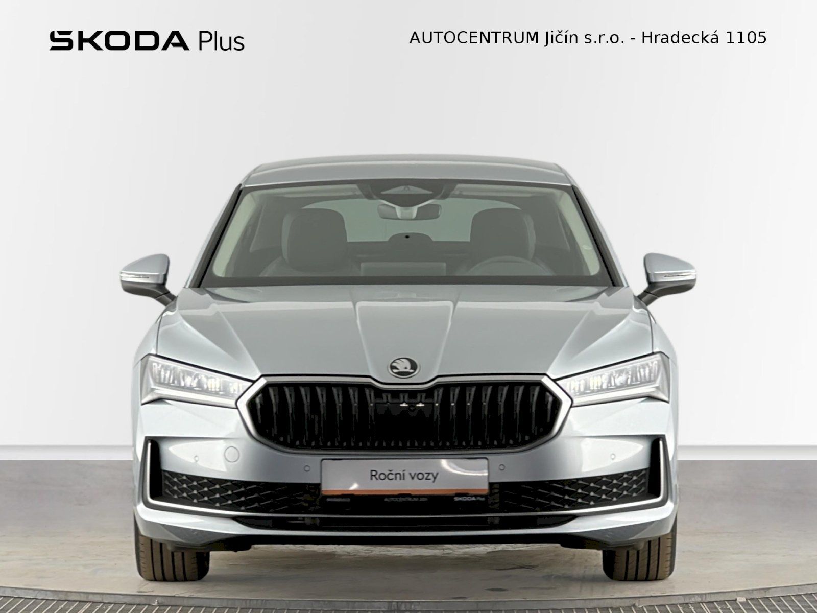 Škoda Superb, DSG 2.0TSI 150kW Selection - fotka 4