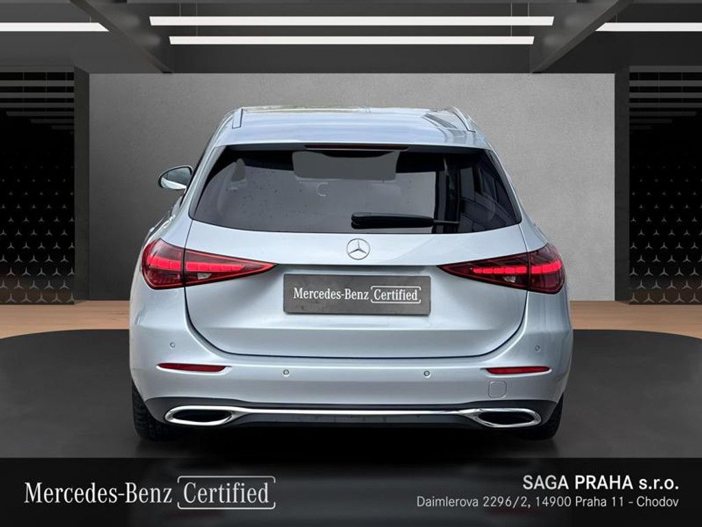 Mercedes-Benz Třídy C, C 220d 4MATIC kombi - fotka 5