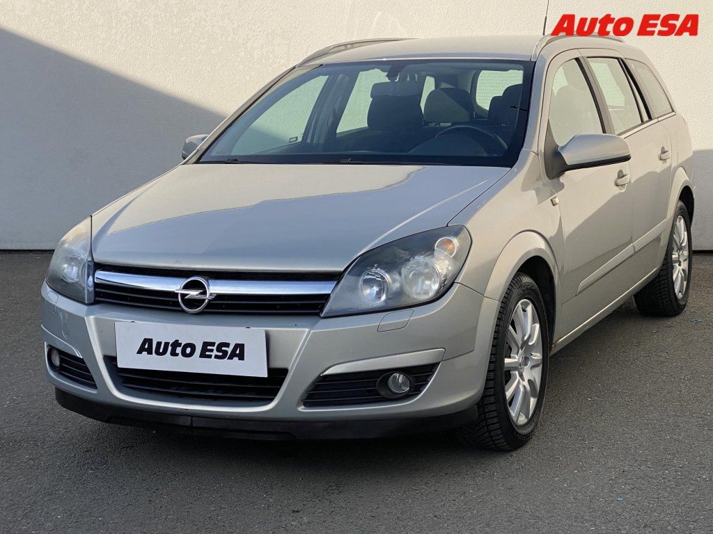 Opel Astra, 1.6i,ČR,AC,tažné - fotka 3