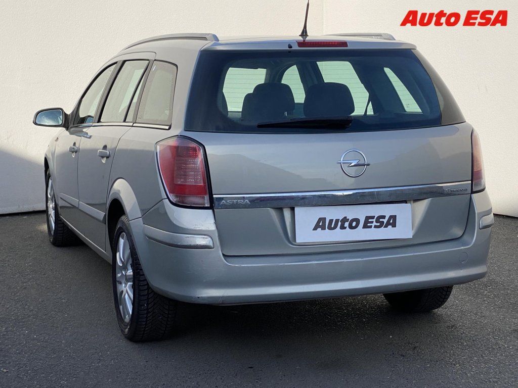 Opel Astra, 1.6i,ČR,AC,tažné - fotka 6