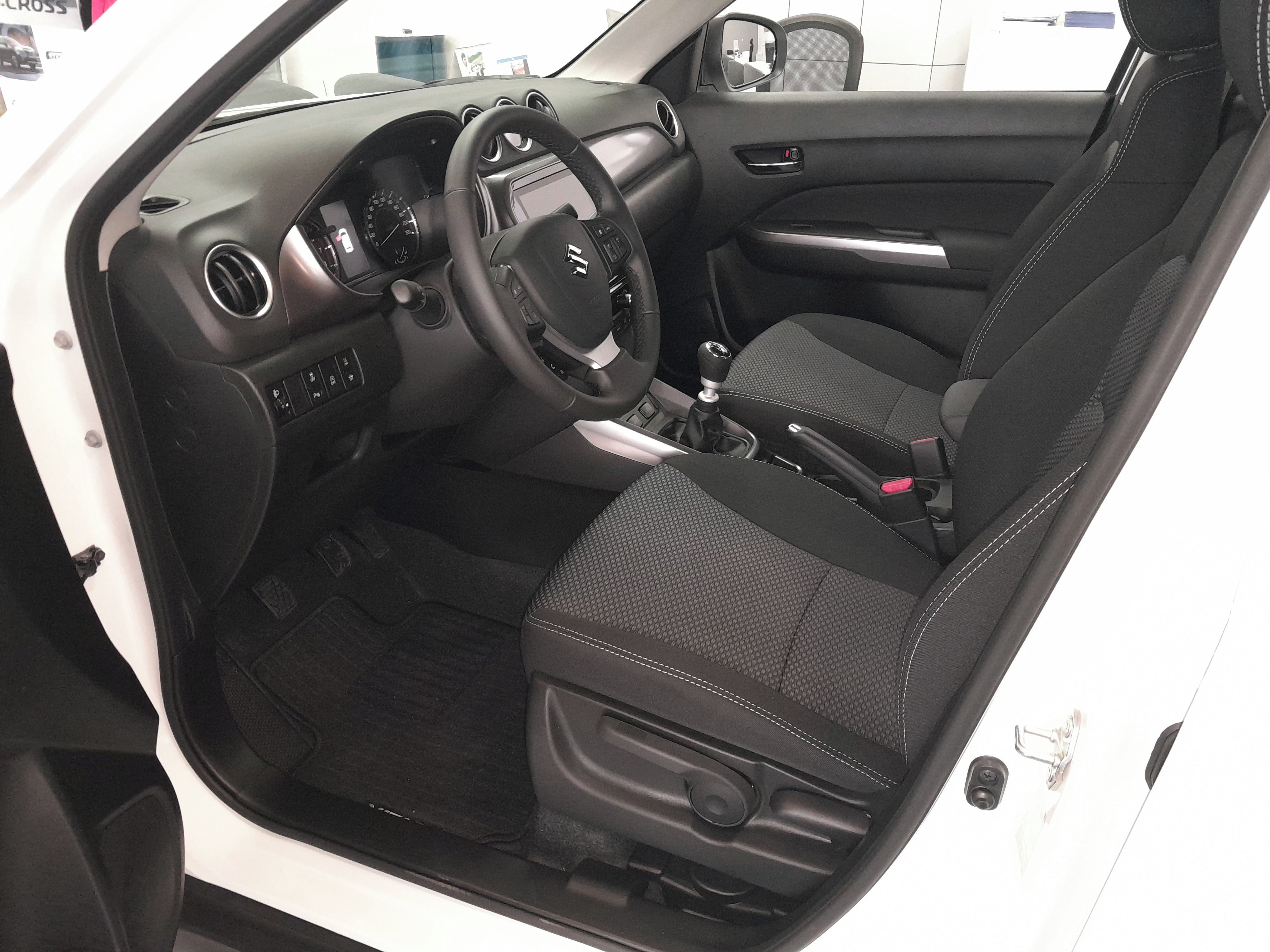 Suzuki Vitara, 1,4 PREMIUM - fotka 4