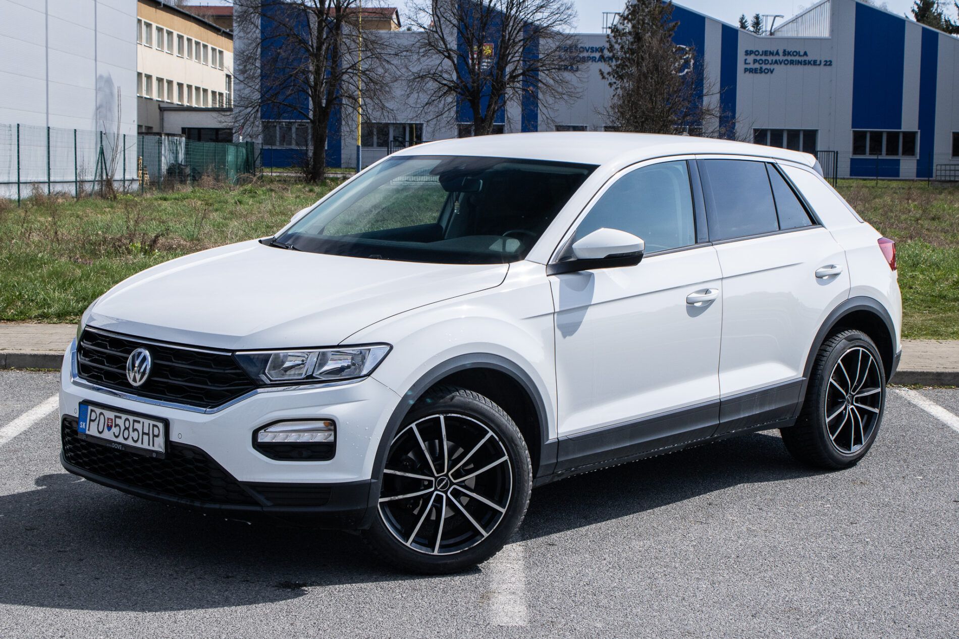 Volkswagen T-Roc - fotka 2