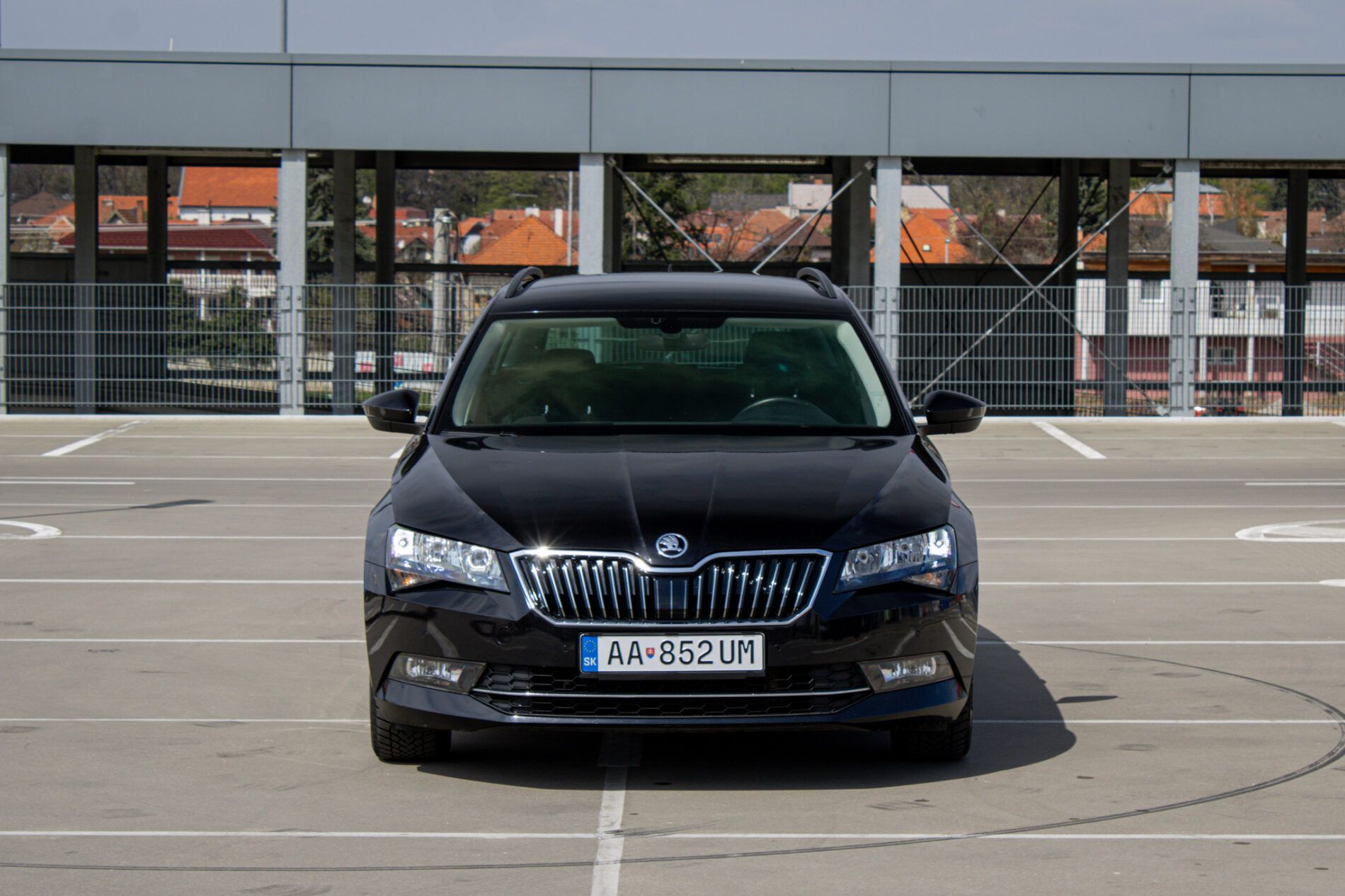Škoda Superb - fotka 2