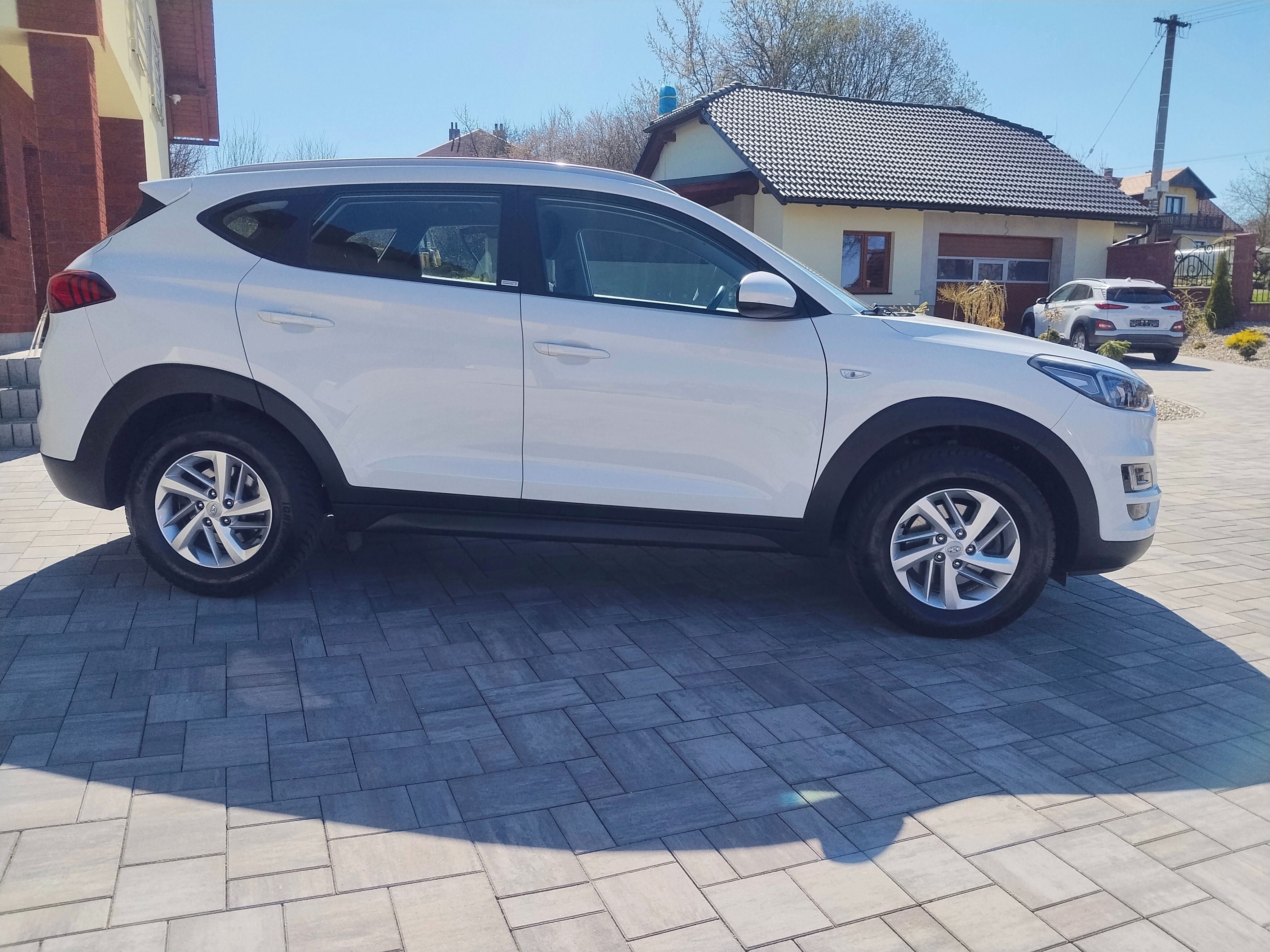 Hyundai Tucson, 1,6i 97Kw r.v.2020 naj.48900Km - fotka 5