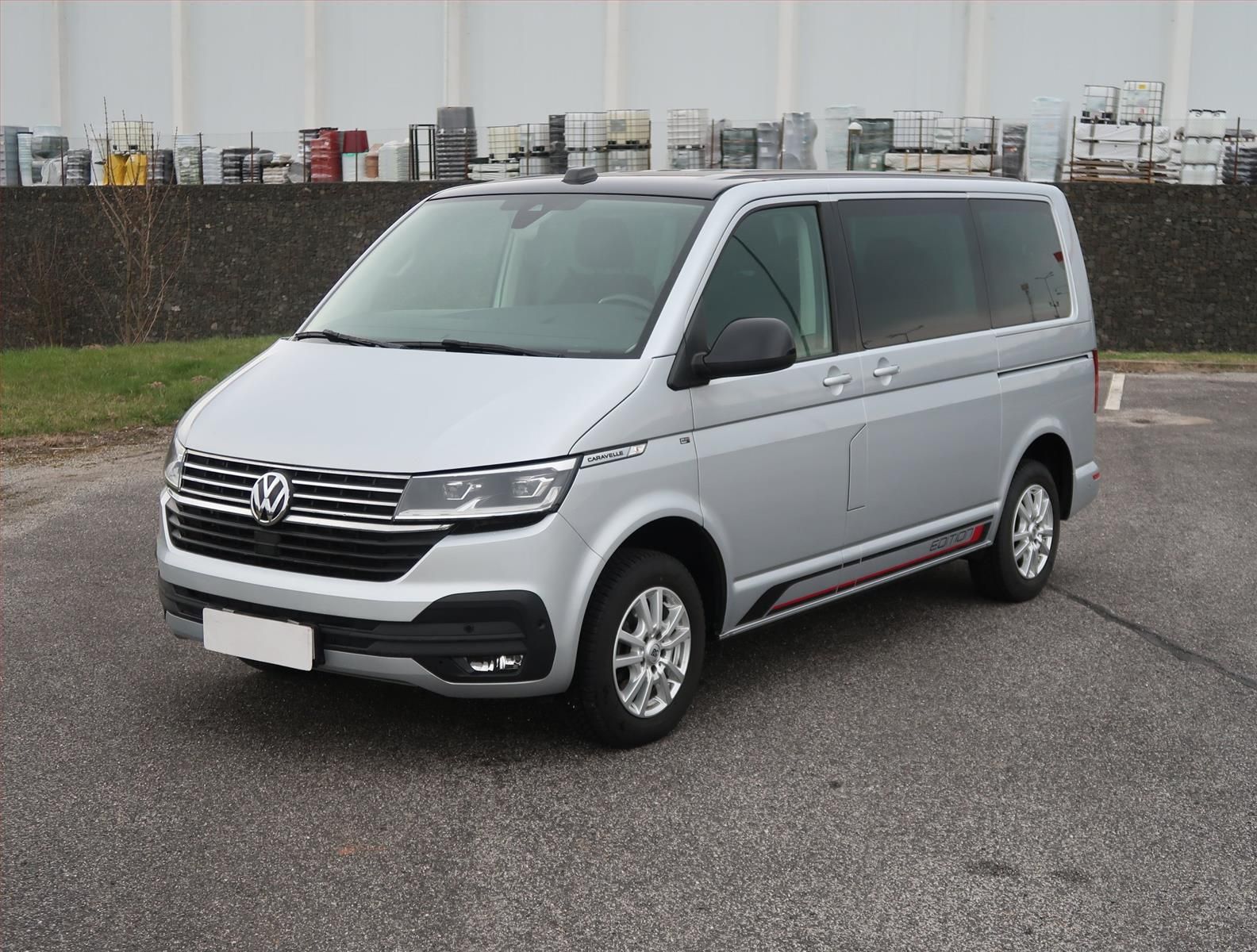 Volkswagen Caravelle, 2.0 TDI, 8 míst, KR, Nové v ČR - fotka 2