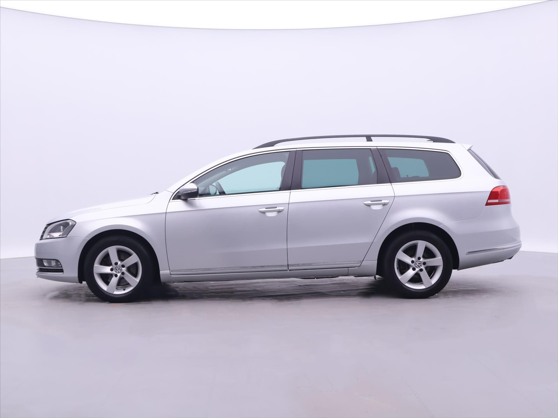 Volkswagen Passat, 2,0 TDI 103kW DSG Serv.Kniha - fotka 4