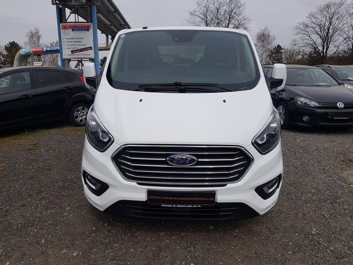 Ford Tourneo Custom, 2.0TDCi 8MÍST NAVI AUTOMAT - fotka 2