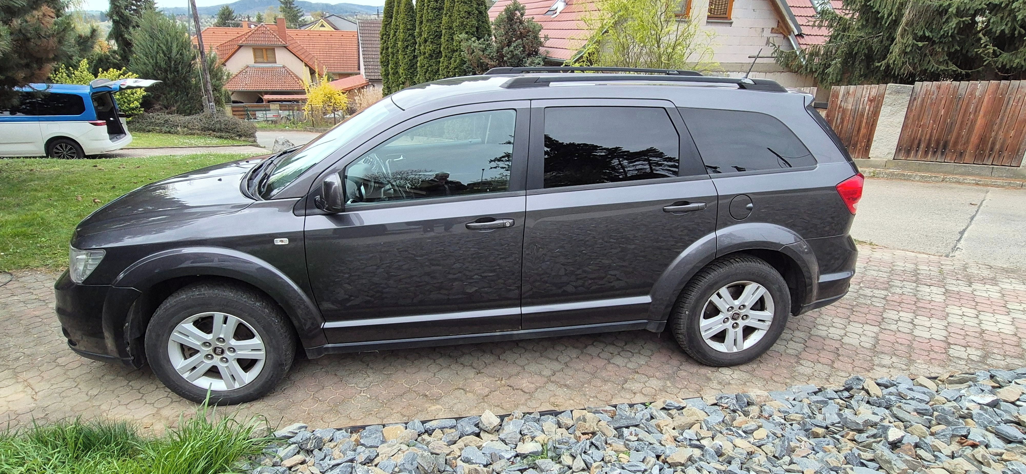 Fiat Freemont, diesel 4x4, AT6 nouzový režim - fotka 5