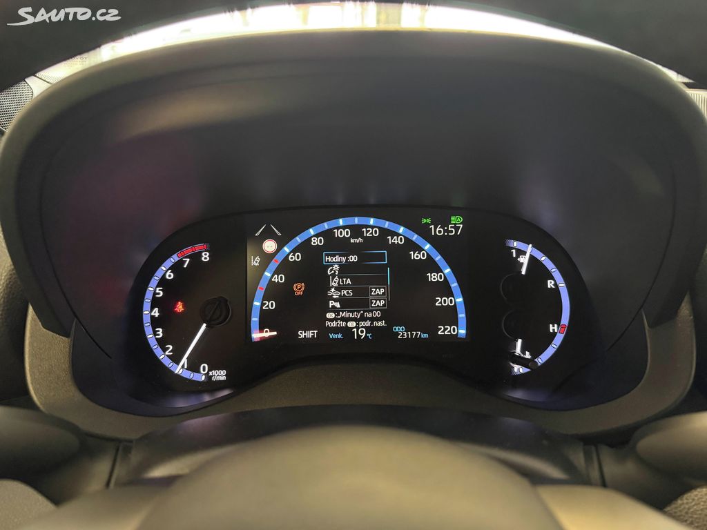 Toyota Yaris Cross, fotka 30