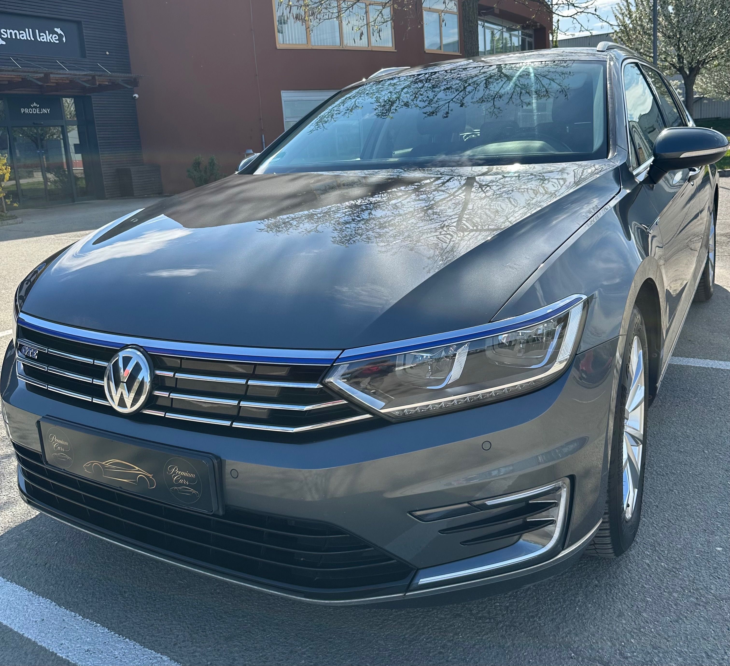 Volkswagen Passat, VW Passat GTE - fotka 2