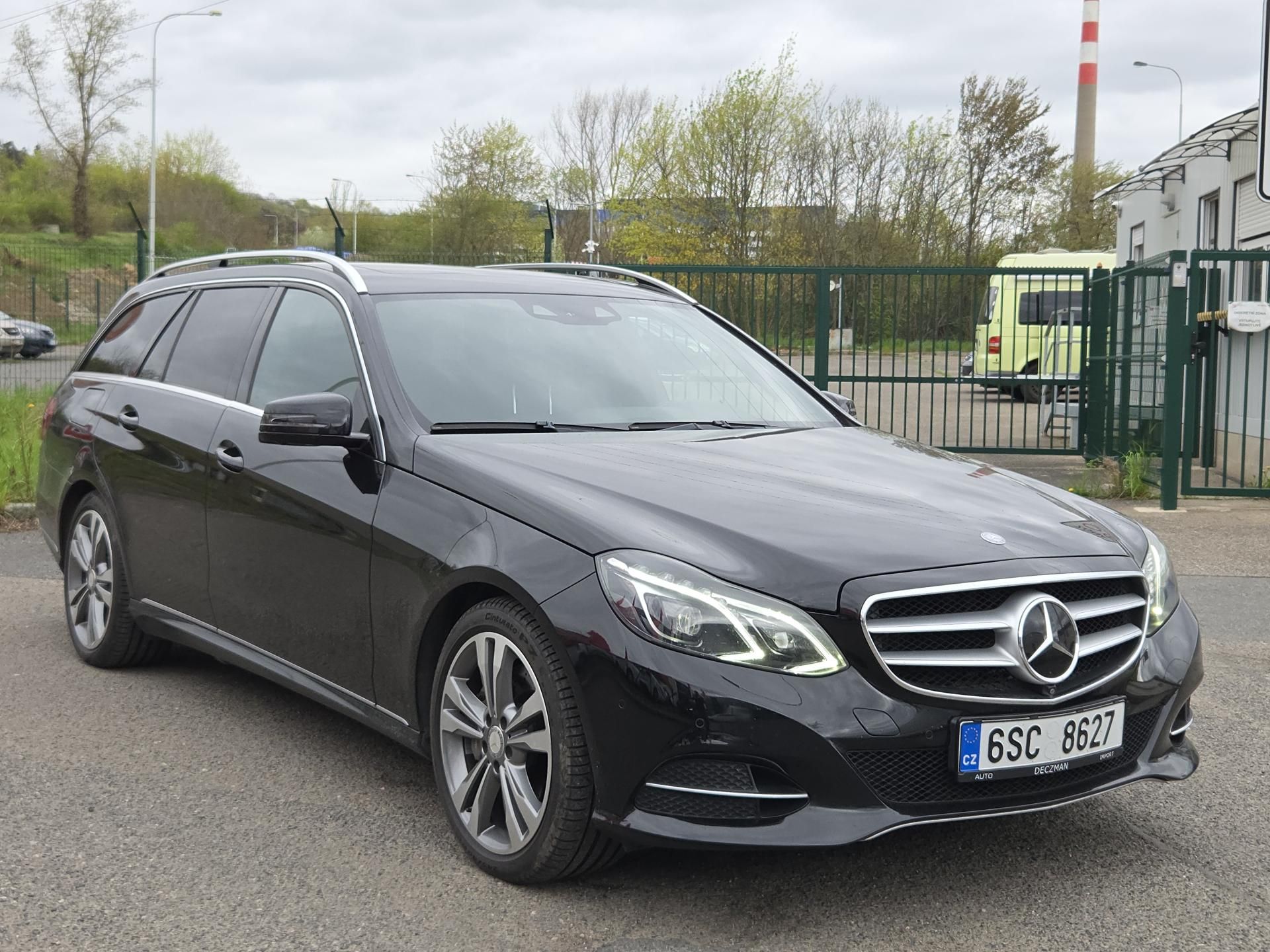 Mercedes-Benz Třídy E, 350BLUETEC 4MATIC splátky všem - fotka 3