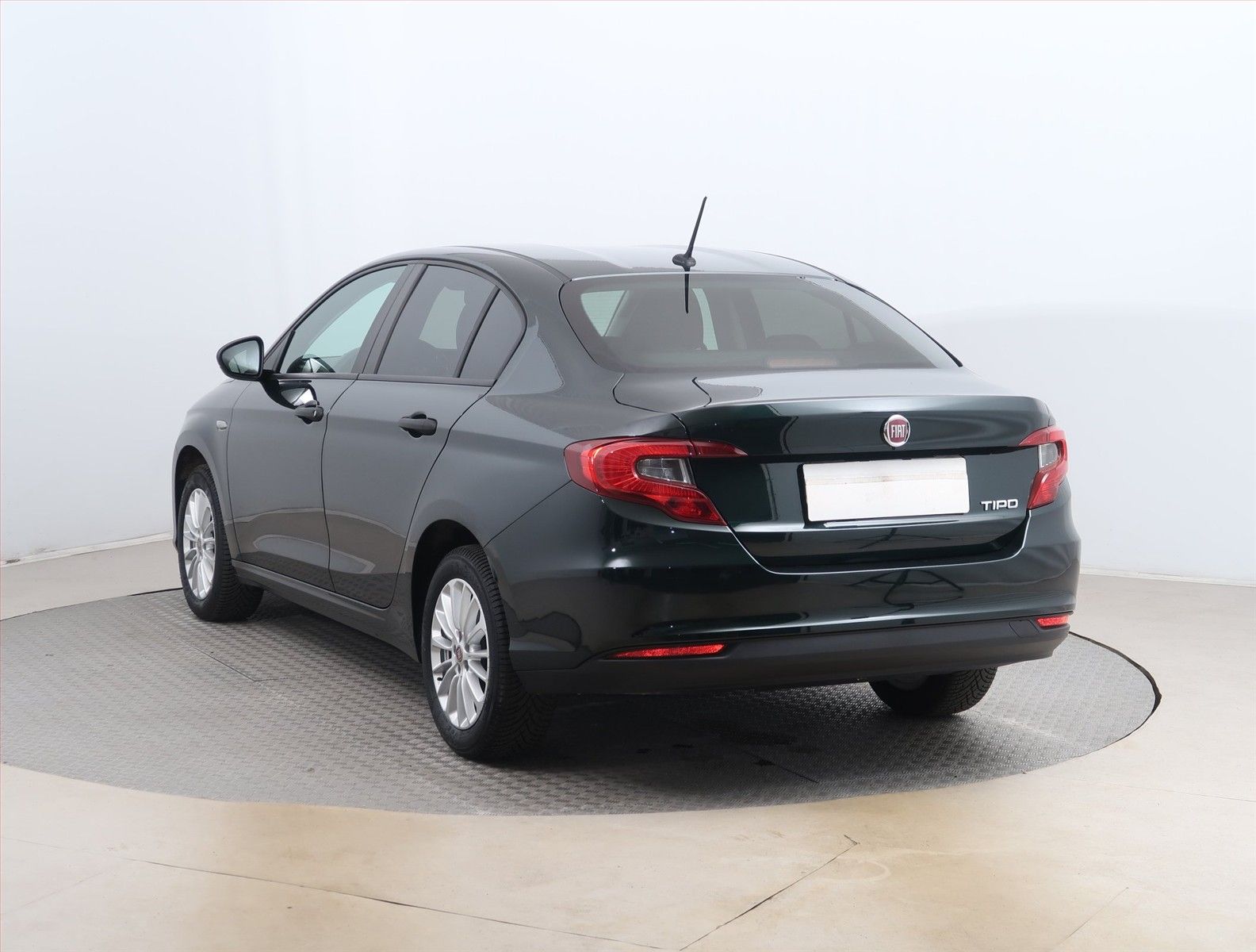 Fiat Tipo, 1.0 FireFly, ČR,1.maj - fotka 4