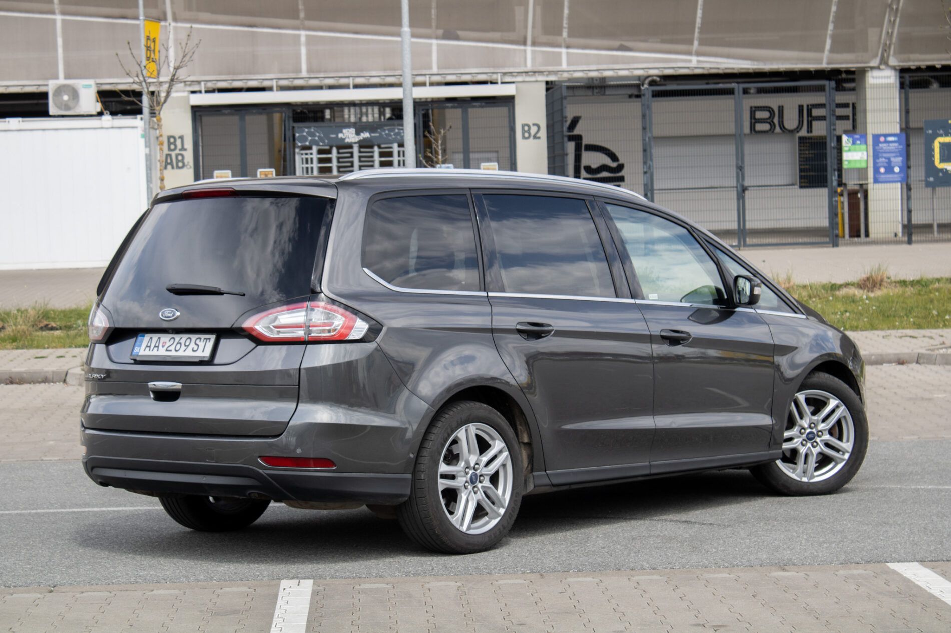 Ford Galaxy - fotka 5