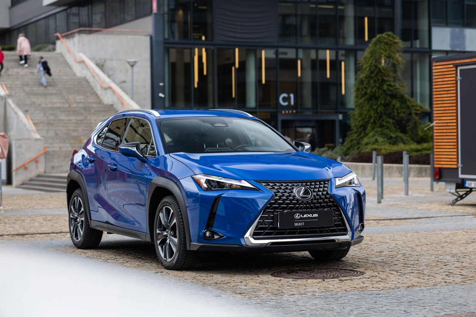 Lexus UX 300h, 300H 2.0 HEV BUSINESS TECH - fotka 2