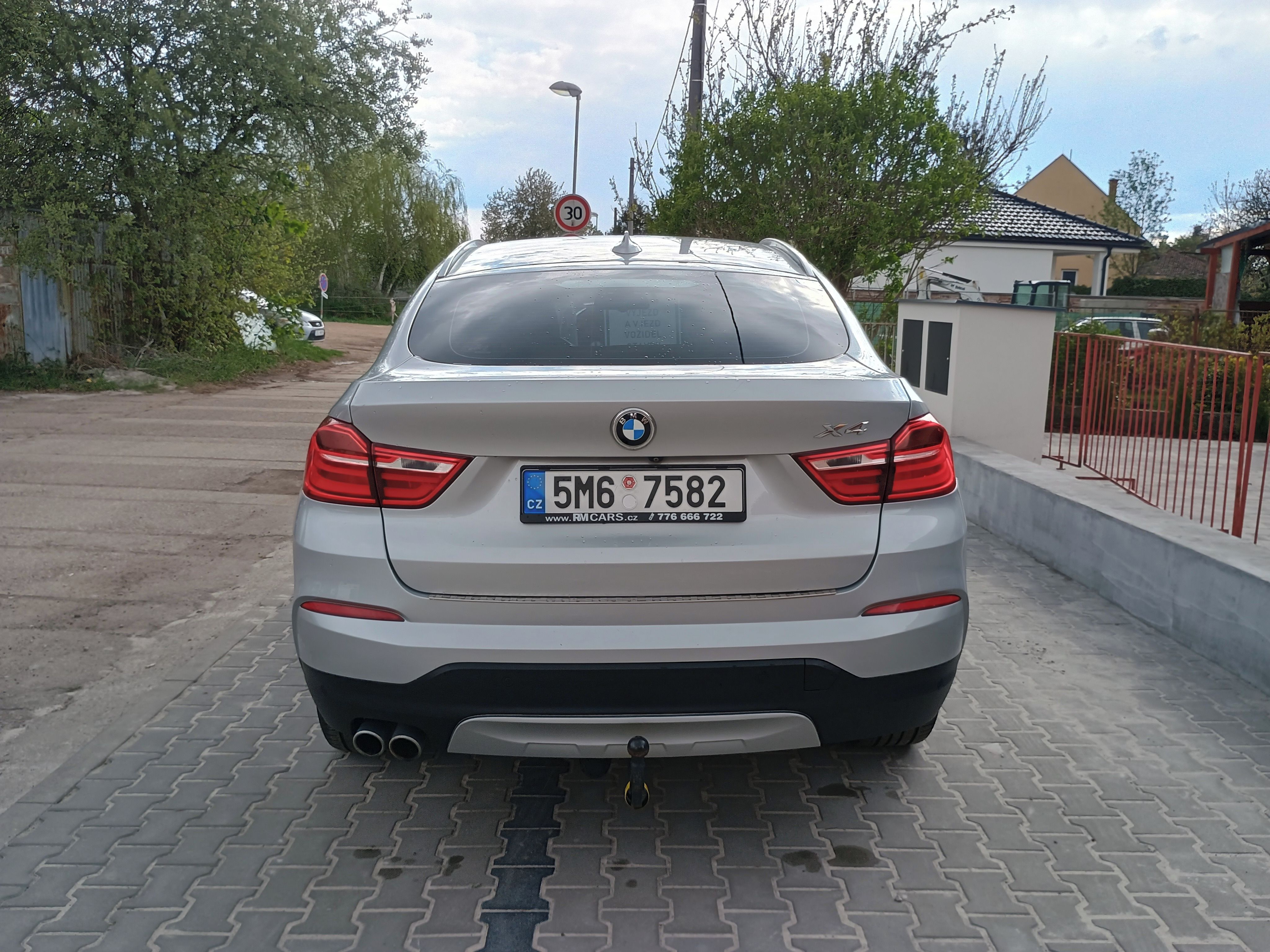 BMW X4, BMW X4 3.0D xDrive 190kW - fotka 6