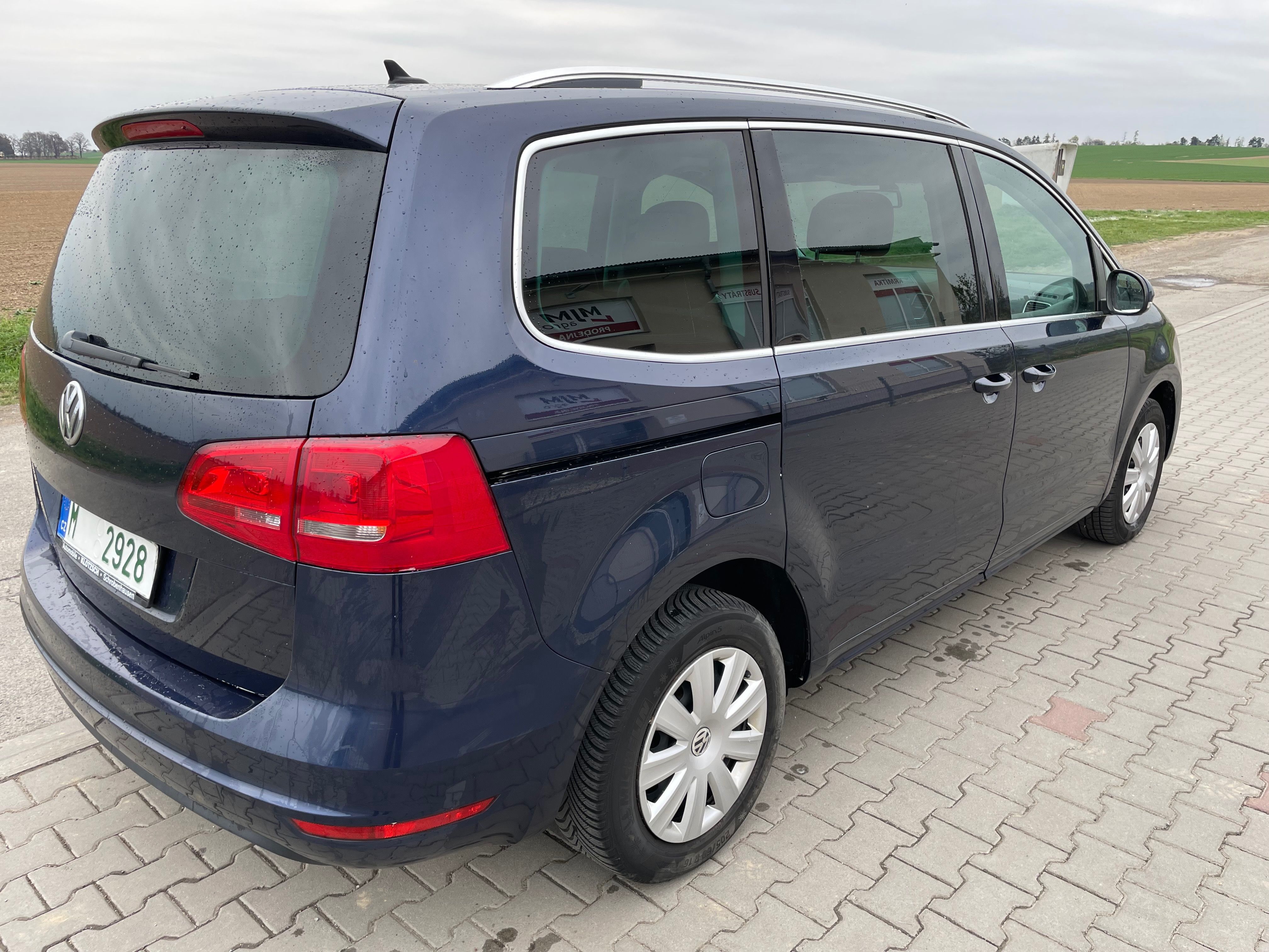 Volkswagen Sharan, 2,0tdi DSG 7.míst -uprava pro - fotka 4
