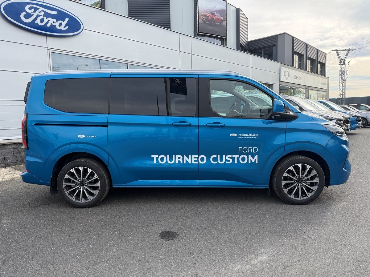 Ford Tourneo Custom, Titanium X L1, 2.0 EcoBlue - fotka 2
