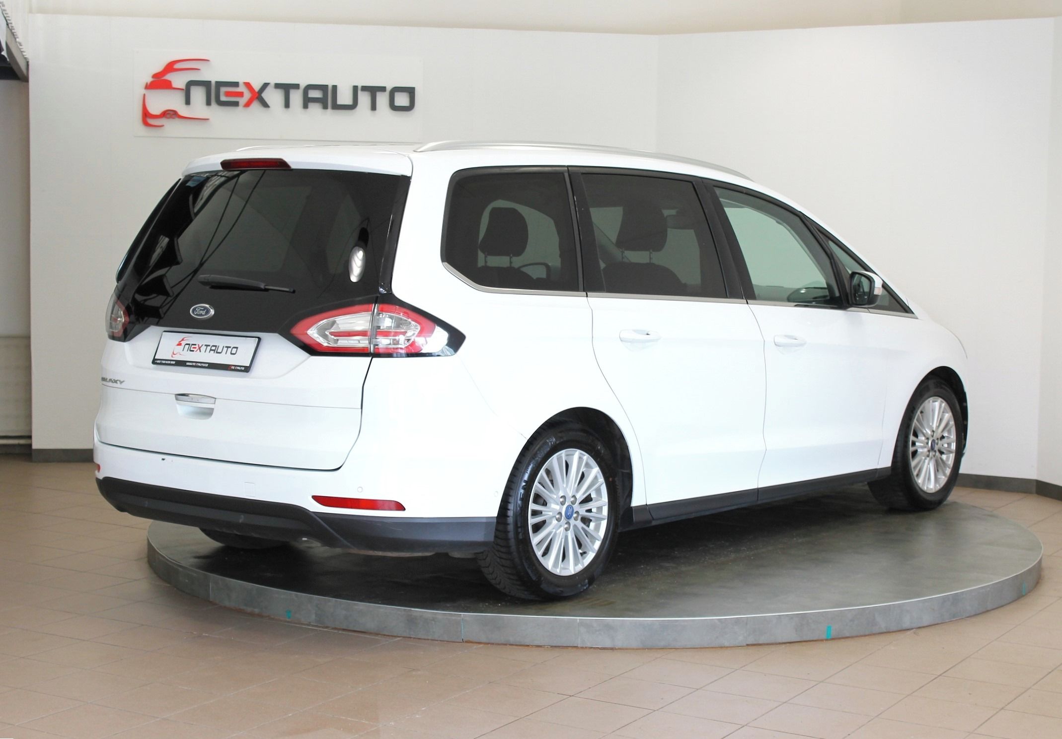 Ford Galaxy, 2.0 TDCi 110kW TITANIUM 7MÍST - fotka 5