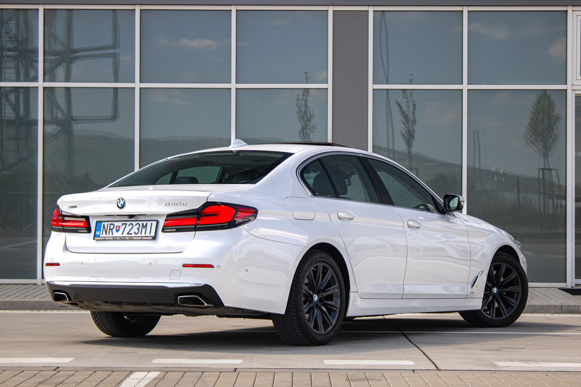 BMW, rad 5 - fotka 5