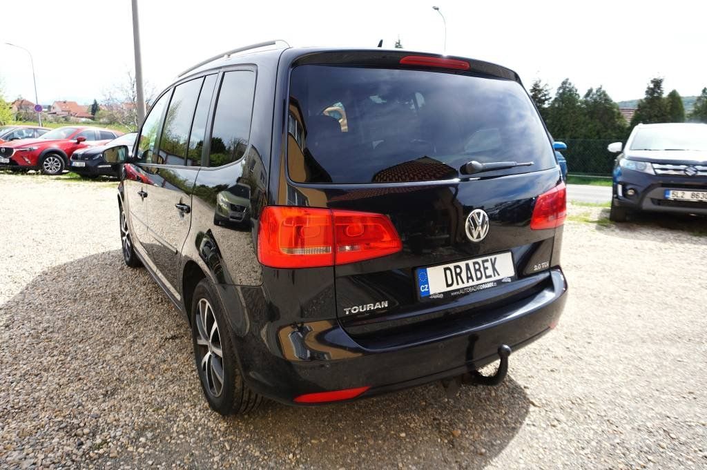 Volkswagen Touran, COMFORTLINE 2,0 TDI 103 kW - fotka 6