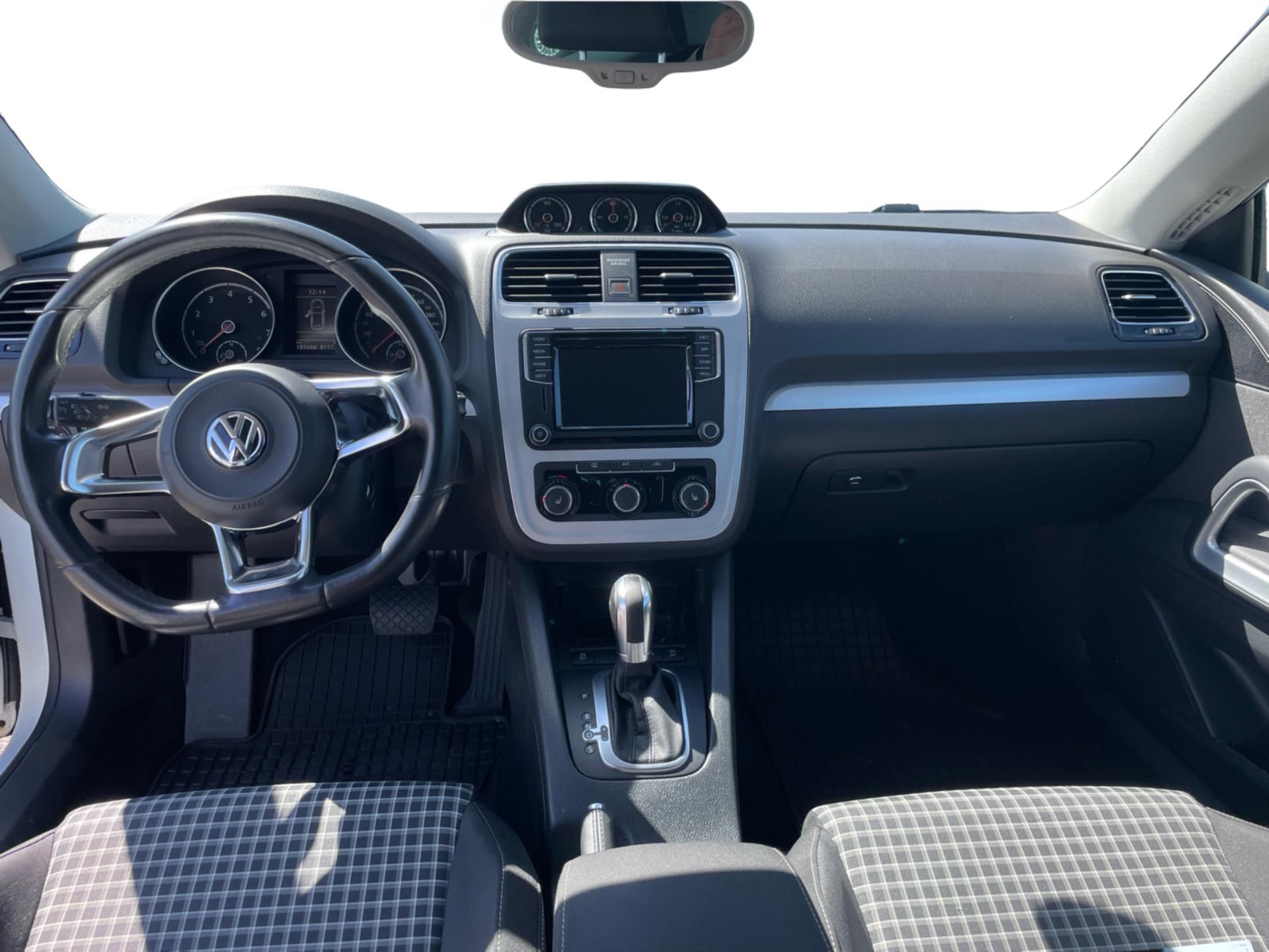 Volkswagen Scirocco, 2.0 TSI DSG6° - fotka 5
