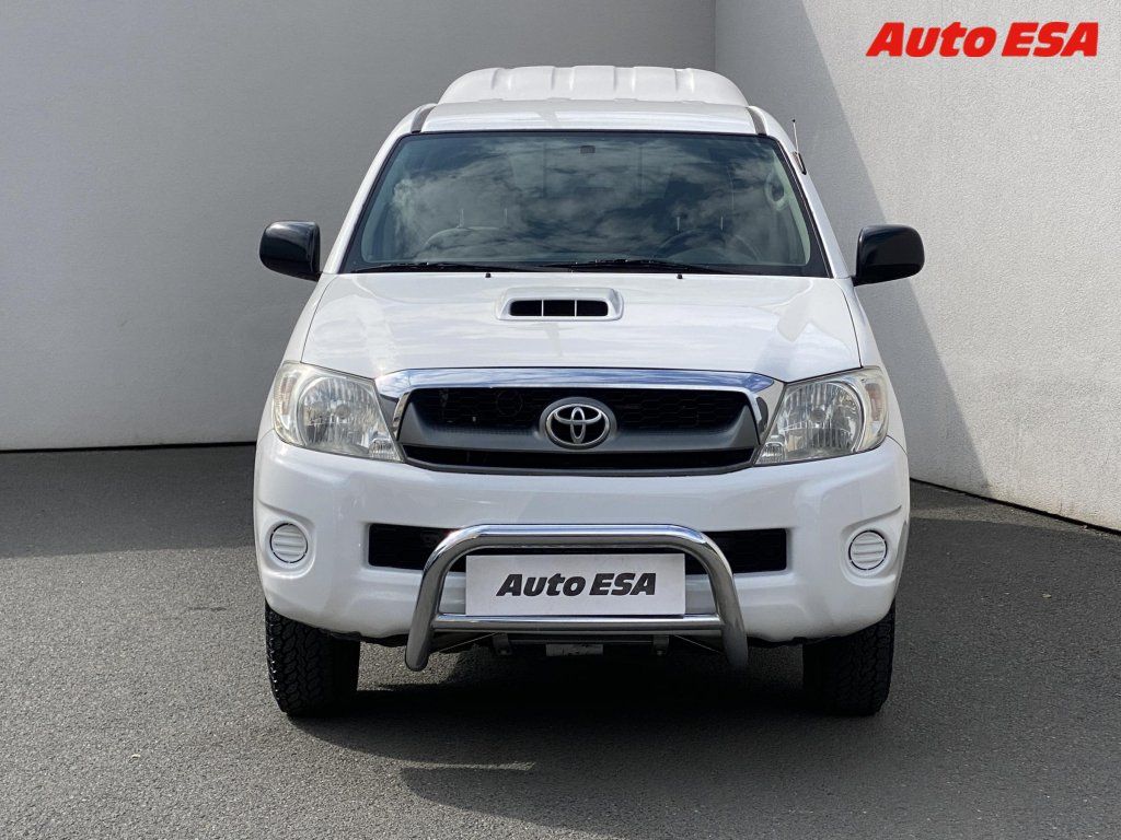Toyota Hilux, 2.5 D 4x4 DoubleCab,ČR,TZ - fotka 2