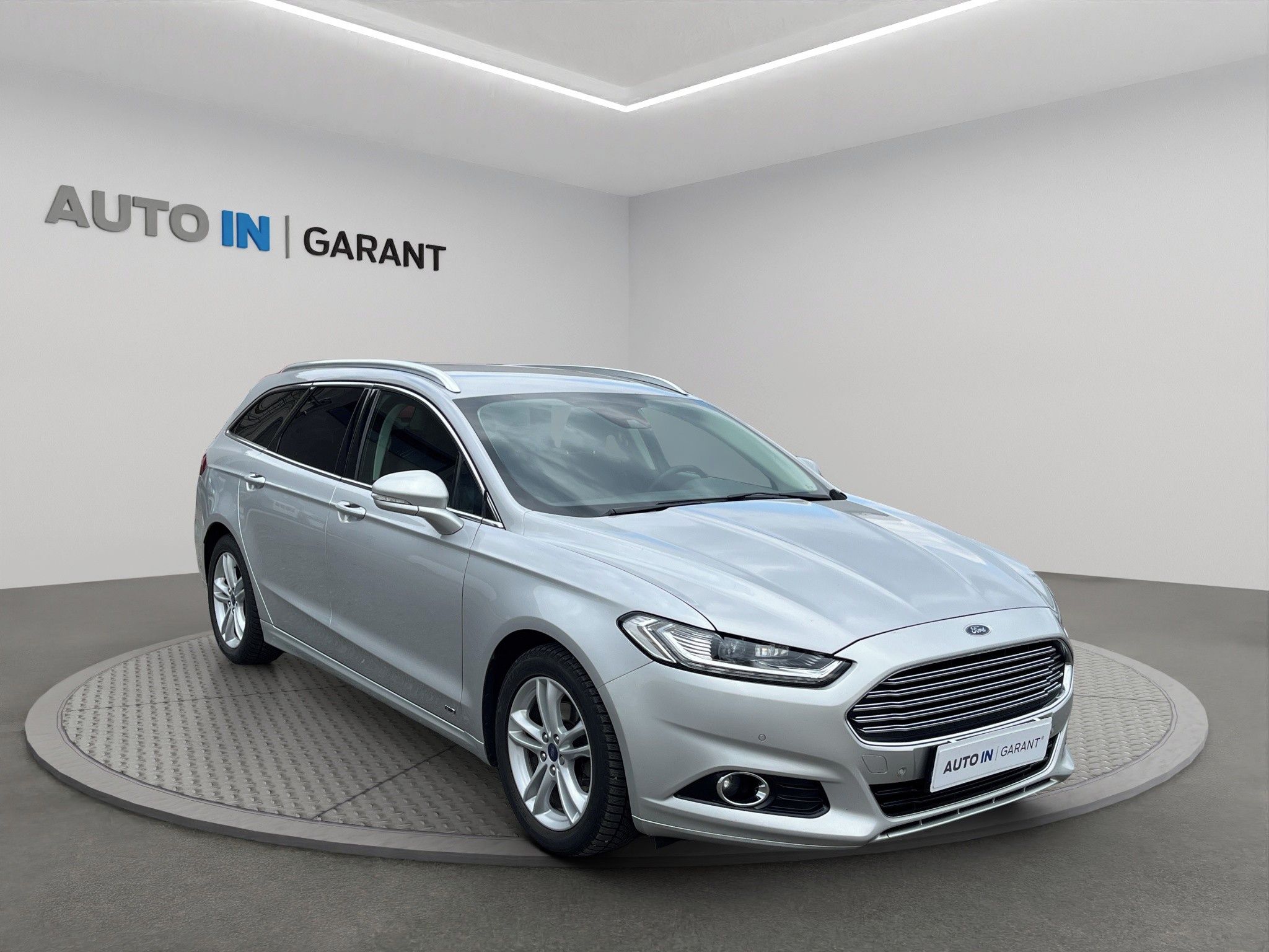 Ford Mondeo, Titanium 2.0 TDCi 132kW 4x4, Č - fotka 3